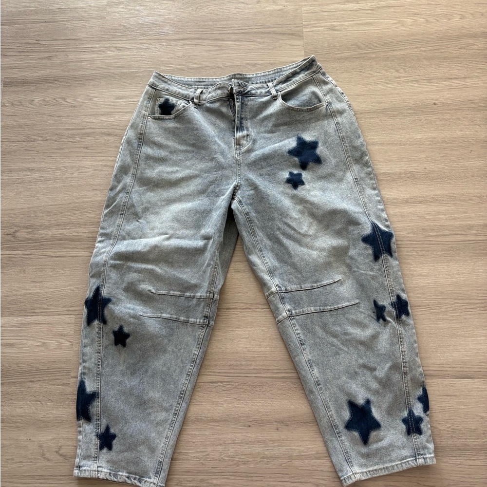 Star Patterned Gray Jeans